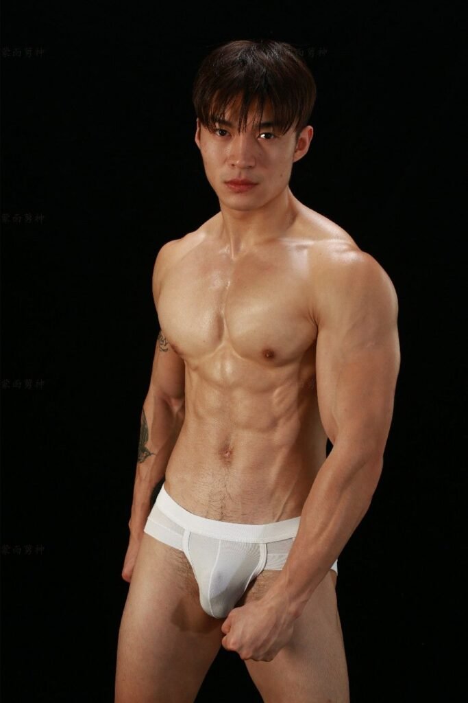 蒙面男神 no619443956793662726